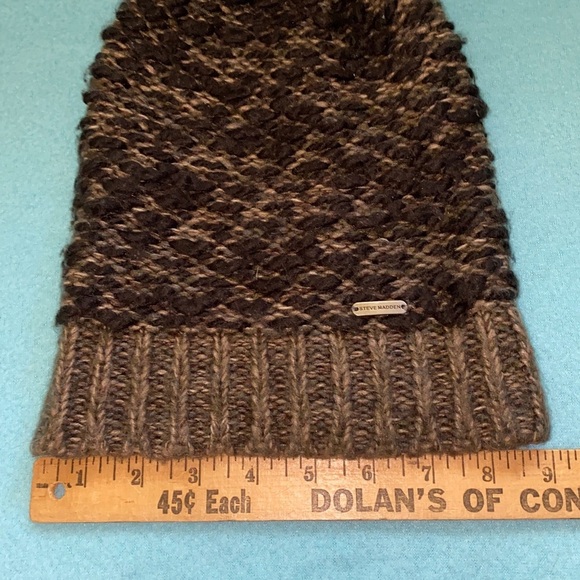 Steve Madden chunky knit pom pom hat beanie dark light browns and tans SZ OSFA - Picture 9 of 10